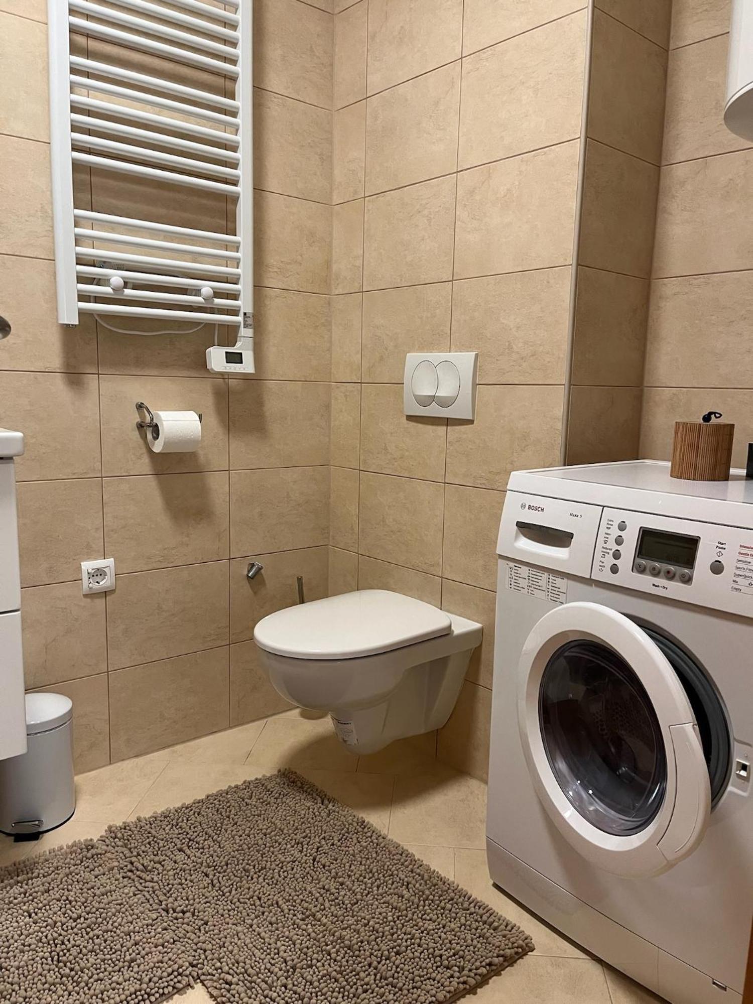 Relax & Lounge Apartments プレマントゥーラ エクステリア 写真